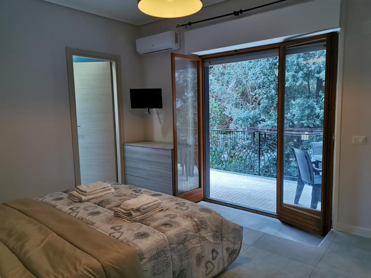 Sorrento'S Holidays Room 1 Экстерьер фото